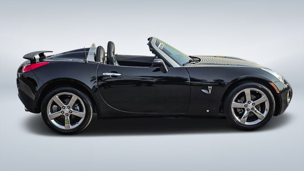 2007 Pontiac Solstice — photo 8