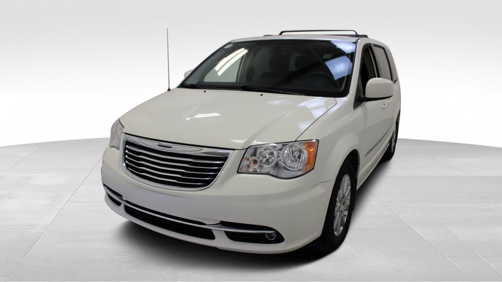 2013 Chrysler Town And Country Touring 7 Passagers Mags Toit-Ouvrant #3