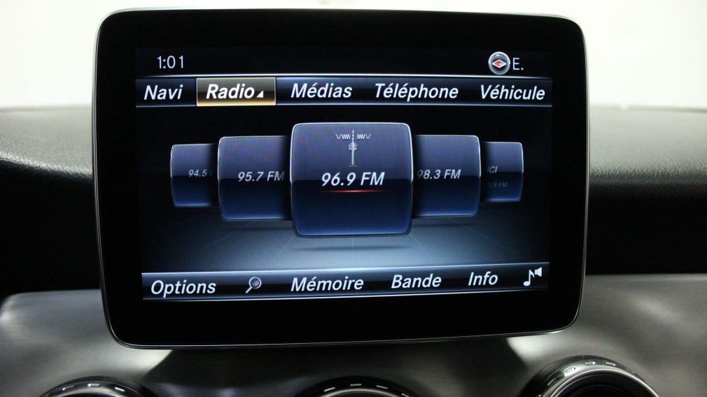 2016 Mercedes Benz GLA250  4Matic Toit-Panoramique Navigation Mags Bluetooth #9