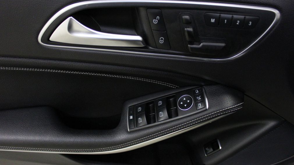 2016 Mercedes Benz GLA250  4Matic Toit-Panoramique Navigation Mags Bluetooth #17