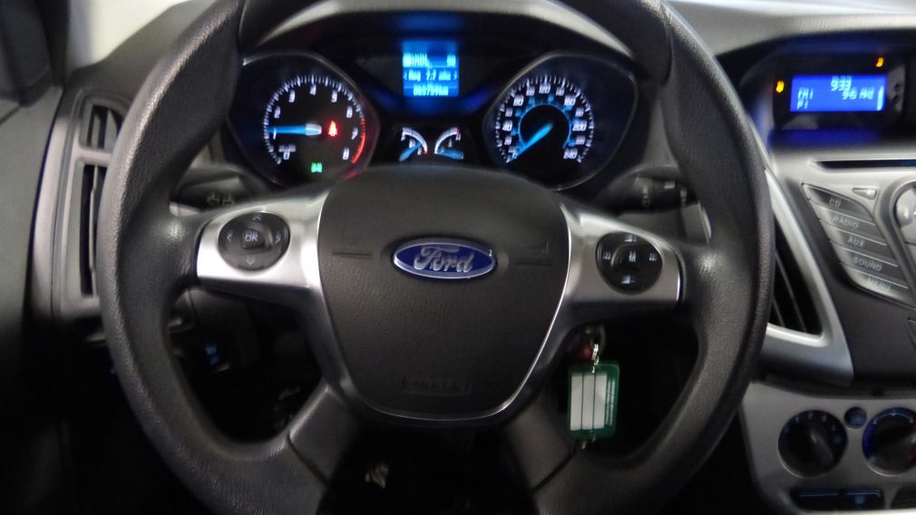 2012 Ford Focus SE #39