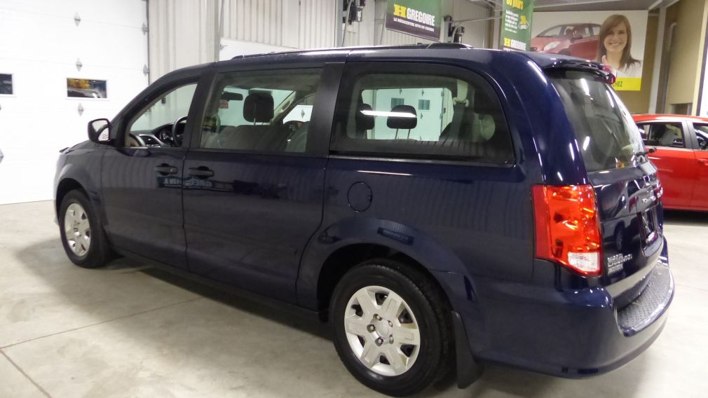 2012 Dodge GR Caravan SE #5