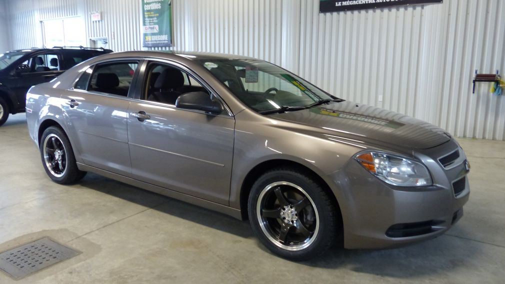 2010 Chevrolet Malibu LS A/C Gr-Électrique #28