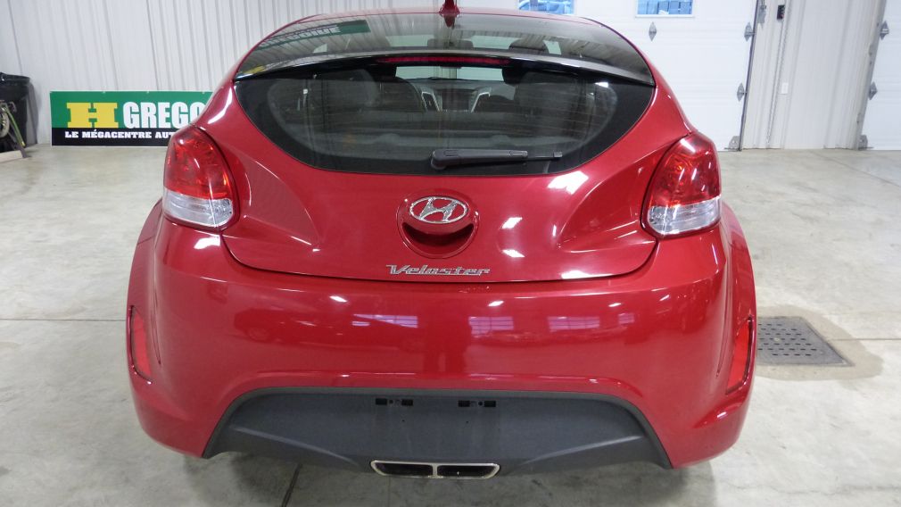 2016 Hyundai Veloster 3dr Cpe Auto #5