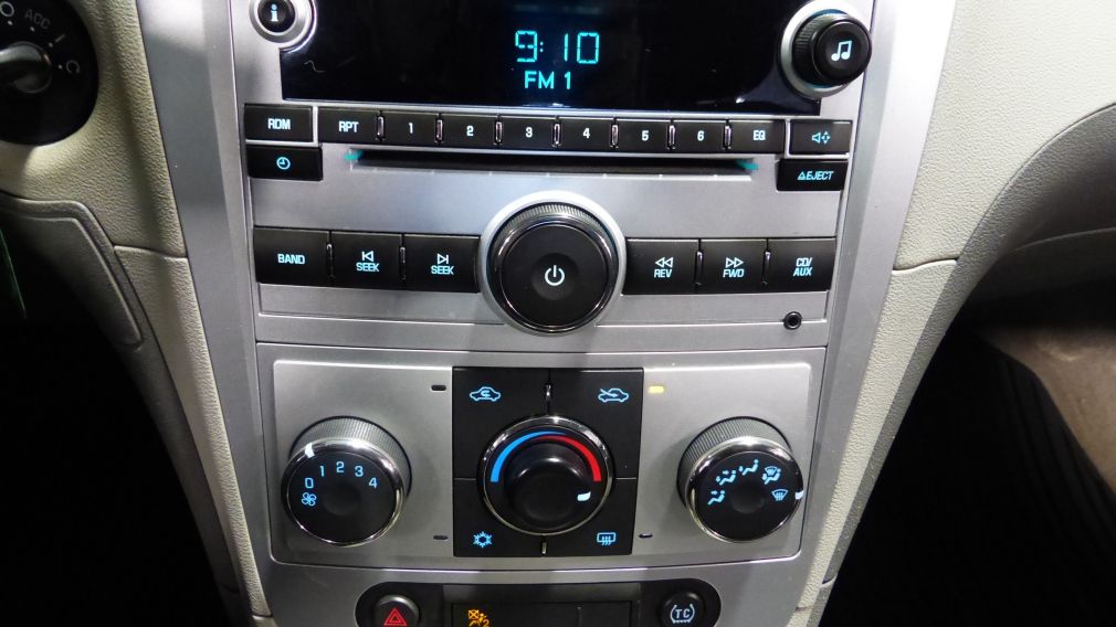 2010 Chevrolet Malibu LS A/C Gr-Électrique (Mags) #15