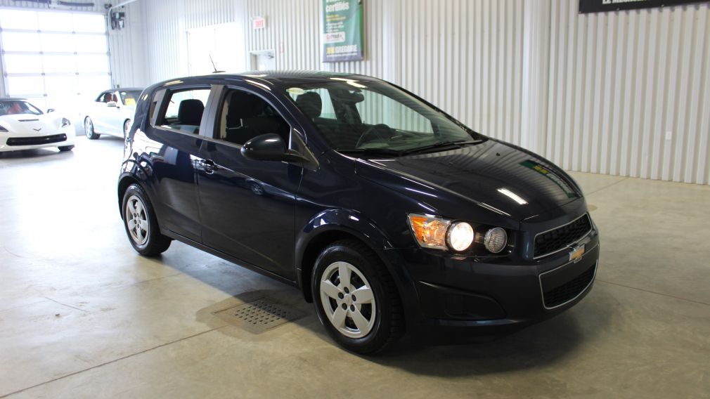 2015 Chevrolet Sonic LS Hatchback Bluetooth #0