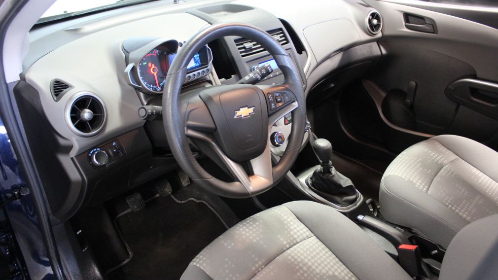 2015 Chevrolet Sonic LS Hatchback Bluetooth #8