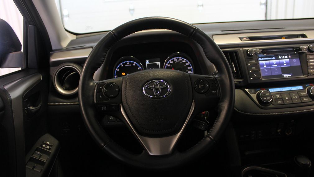 2016 Toyota Rav 4 XLE AWD A/C Gr-Électrique (Mags-Caméra) #10