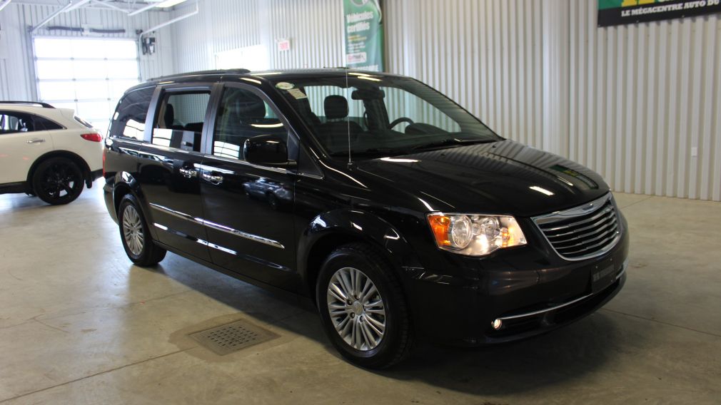 2016 Chrysler Town And Country Touring STOW'N'GO (Cuir-Toit-Nav-DVD-Mags) #0