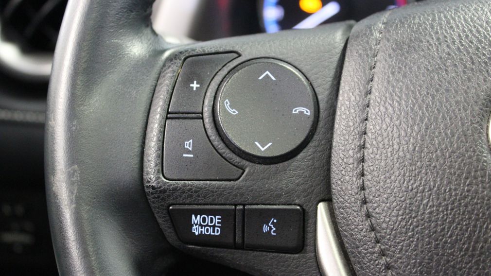 2016 Toyota Rav 4 XLE AWD (Cam-Toit-Mags-Bluetooth) #12
