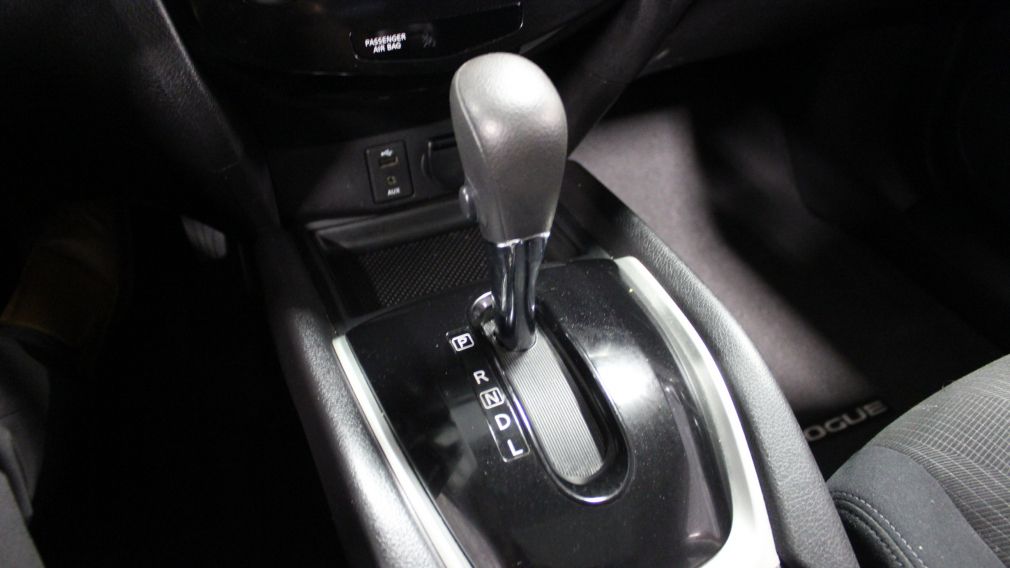 2015 Nissan Rogue SV AWD A/C Gr-Électrique (Toit Pano-Mags) #22