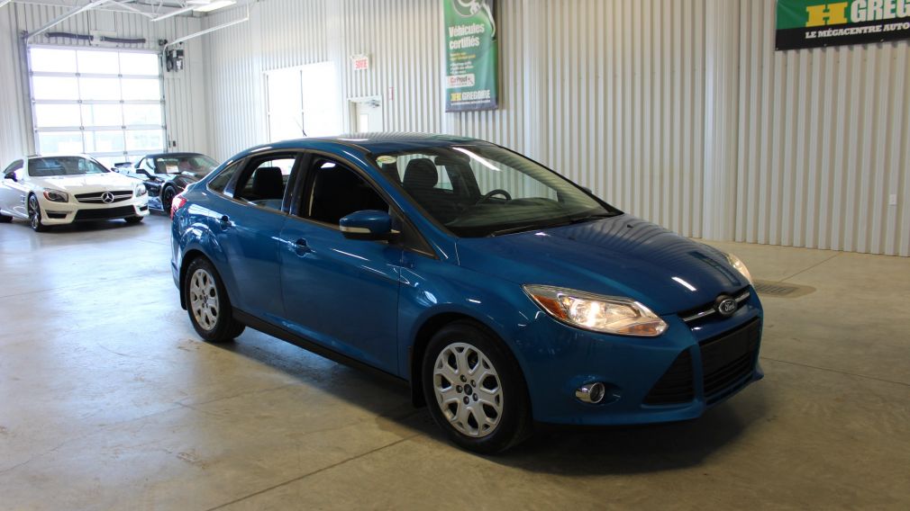 2012 Ford Focus SE A/C Gr-Électrique (Mags-Bluetooth) #0