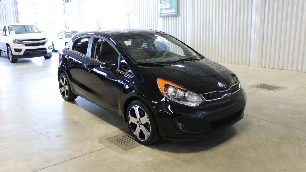 2013 Kia Rio SX Hatchback Cuir-Toit Ouvrant-Mags-Caméra #0