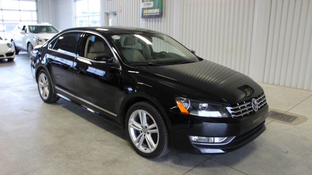 2013 Volkswagen Passat Highline V6 Cuir-Mags-Toit-Ouvrant-Navigation #0