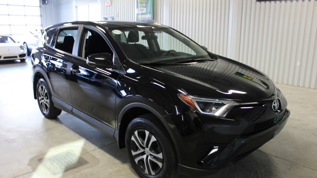 2016 Toyota Rav 4 LE AWD A/C Gr-Électrique #0