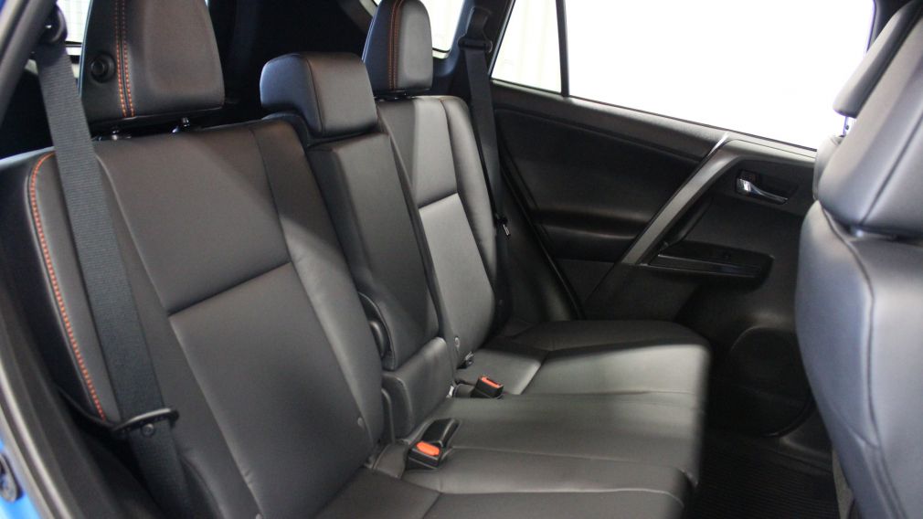 2016 Toyota Rav 4 SE Awd Cuir-Toit Ouvrant-Navigation-Cam-Bluetooth #27
