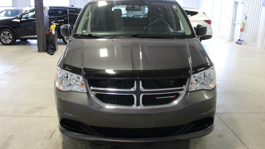 2015 Dodge GR Caravan SXT Stow n go #2