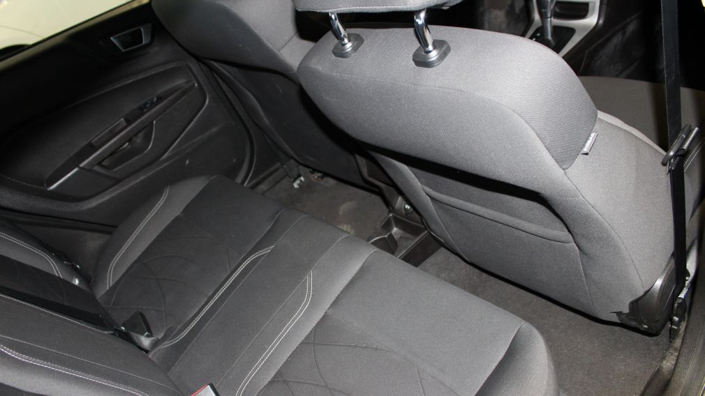 2014 Ford Fiesta SE Hatchback (Bluetooth) #50