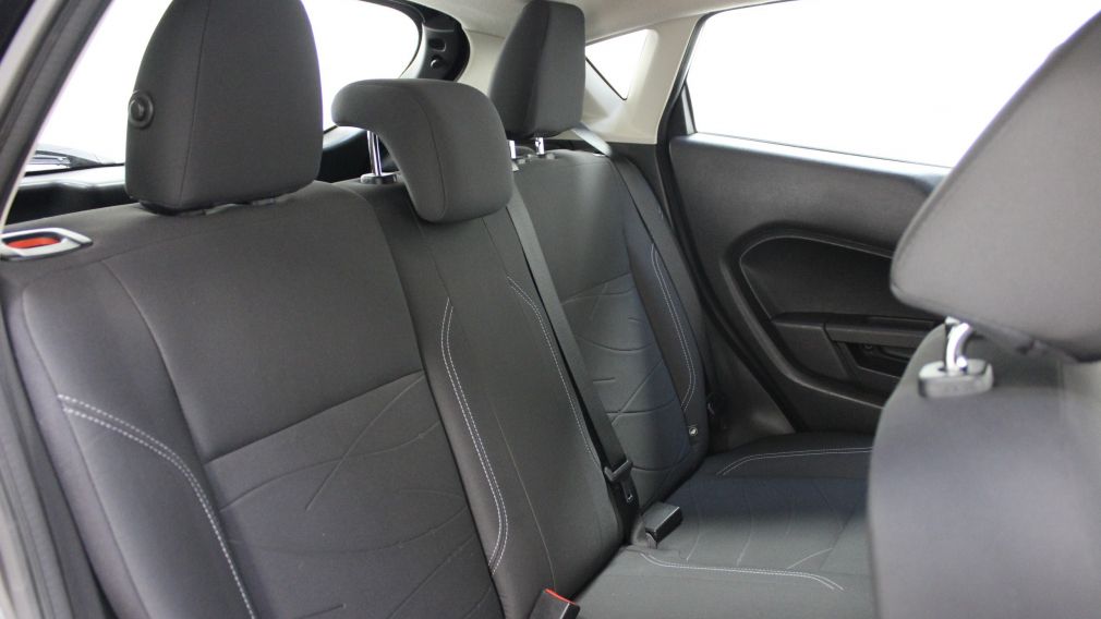 2014 Ford Fiesta SE Hatchback (Bluetooth) #76