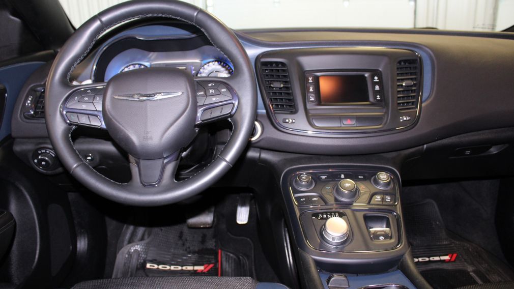 2015 Chrysler 200 S (mags) #8