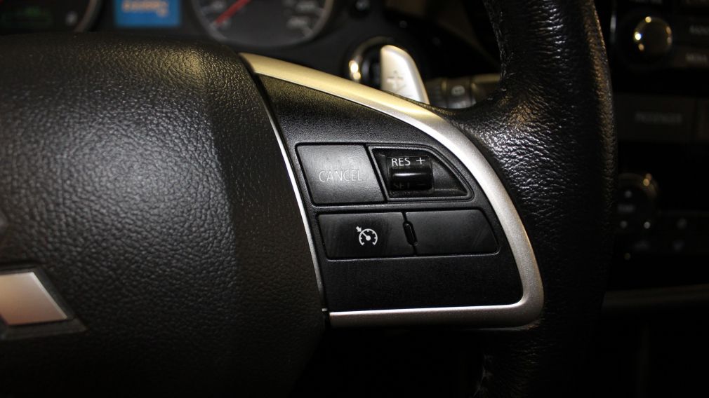 2014 Mitsubishi Outlander SE V6 AWD 7 Passagers #16