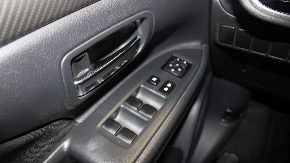2014 Mitsubishi Outlander SE V6 AWD 7 Passagers #17