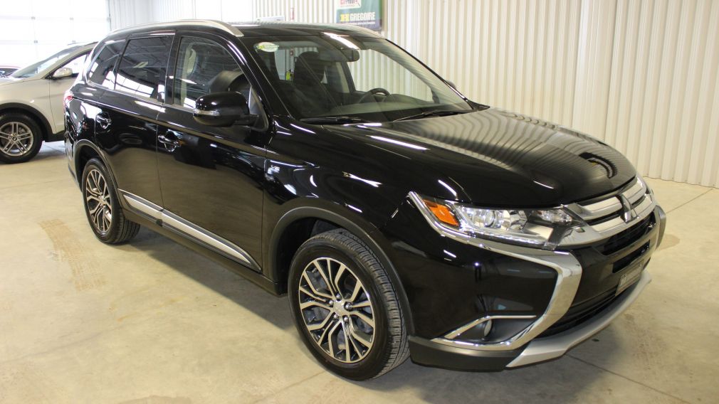 2017 Mitsubishi Outlander SE AWD Touring V6 7Passagers #0