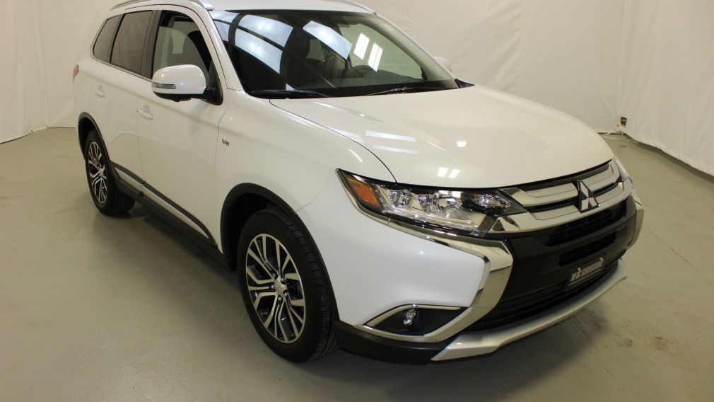 2017 Mitsubishi Outlander GT V6 AWD 7 Passagers (Cuir-Toit-Ouvrant-Caméra) #0
