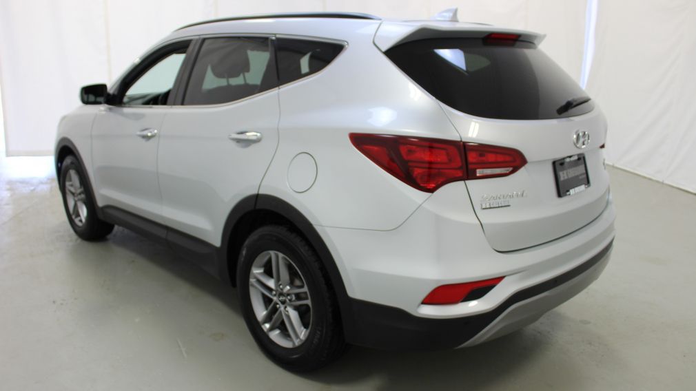 2017 Hyundai Santa Fe Premium AWD #4