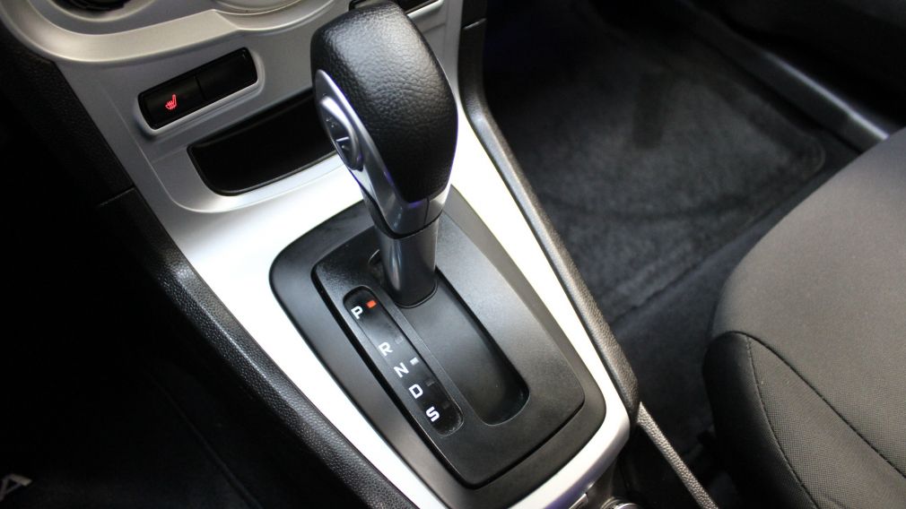 2016 Ford Fiesta SE Hatchback A/C Gr-Électrique Bluetooth #14