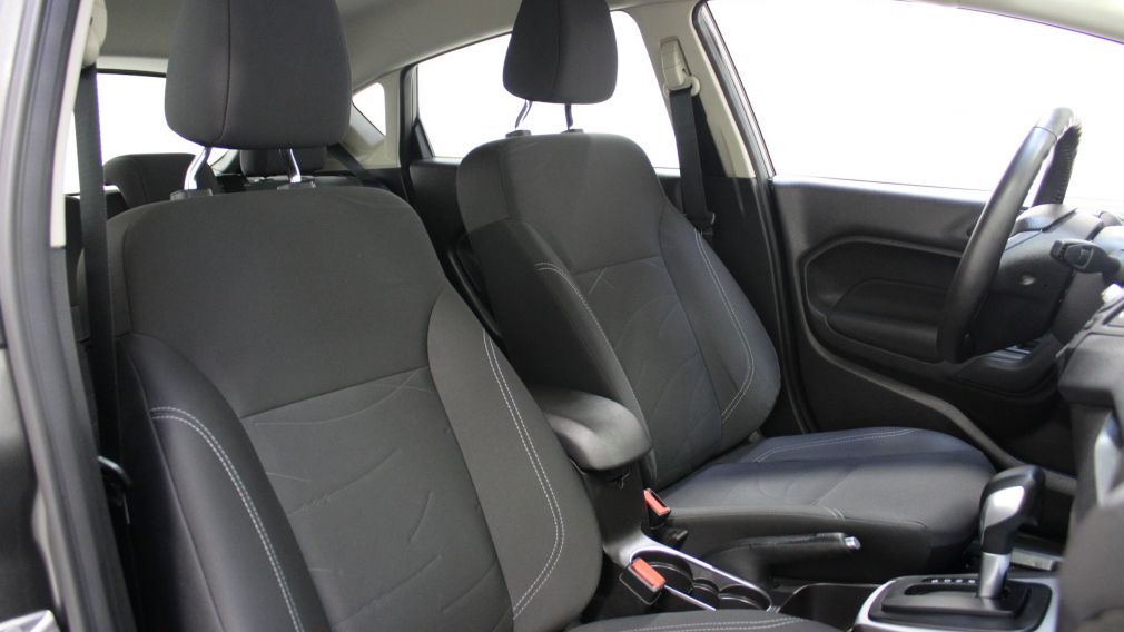 2016 Ford Fiesta SE Hatchback A/C Gr-Électrique Bluetooth #33