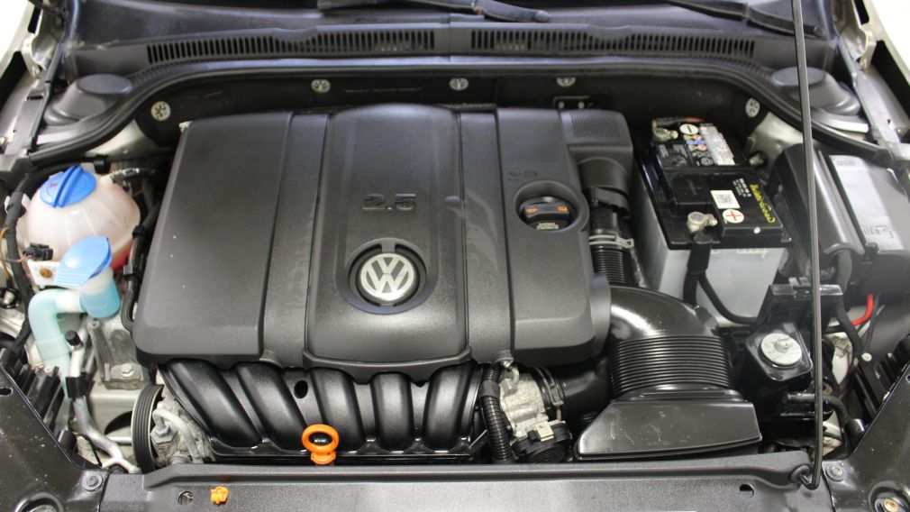 2013 Volkswagen Jetta Highline Cuir Toit-Ouvrant Mags Bluetooth #35