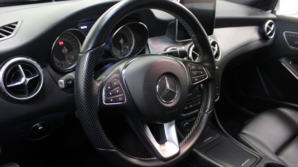 2016 Mercedes Benz GLA250 GLA 250 4Matic  Prémium Package Toit-Panoramique #26