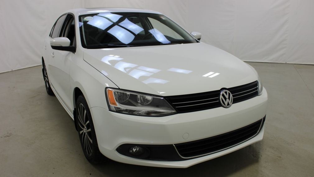 2014 Volkswagen Jetta Highline #0