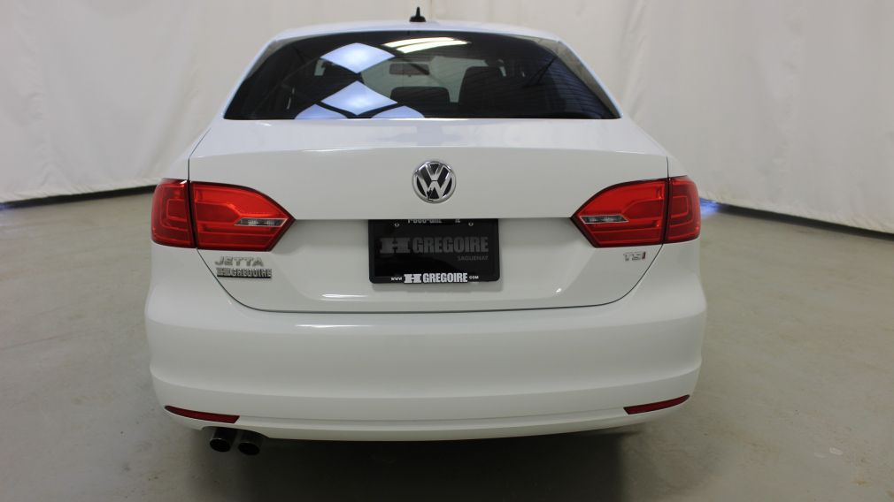 2014 Volkswagen Jetta Highline #6