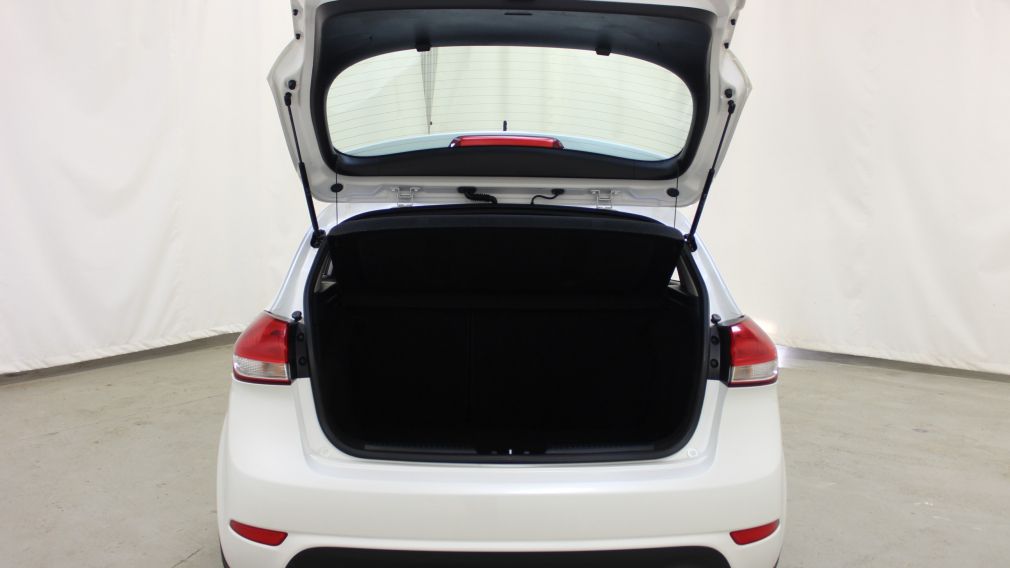 2015 Kia Forte LX+ Hatchback Mags A/C Gr-Électrique #35