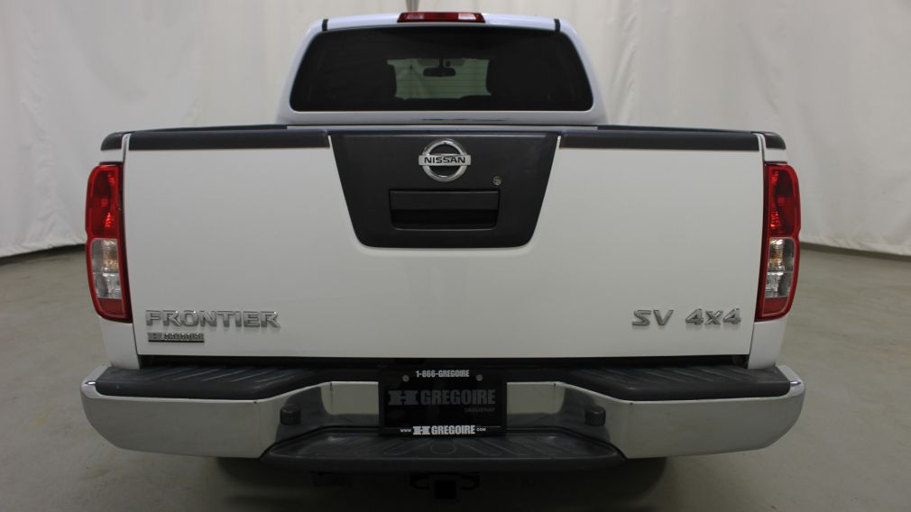 2012 Nissan Frontier SV Crew-Cab 4x4 #6