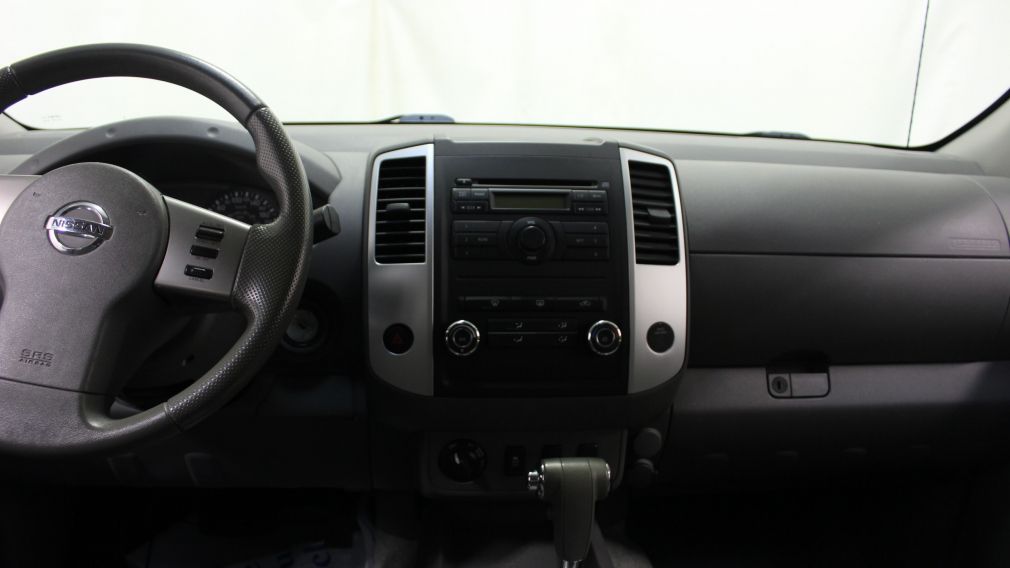 2012 Nissan Frontier SV Crew-Cab 4x4 #10