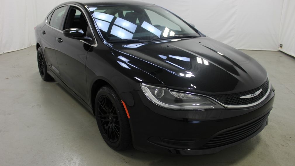 2016 Chrysler 200 LX A/C Gr-Électrique Mags Bluetooth #0