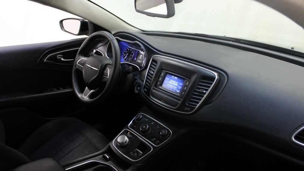 2016 Chrysler 200 LX A/C Gr-Électrique Mags Bluetooth #30