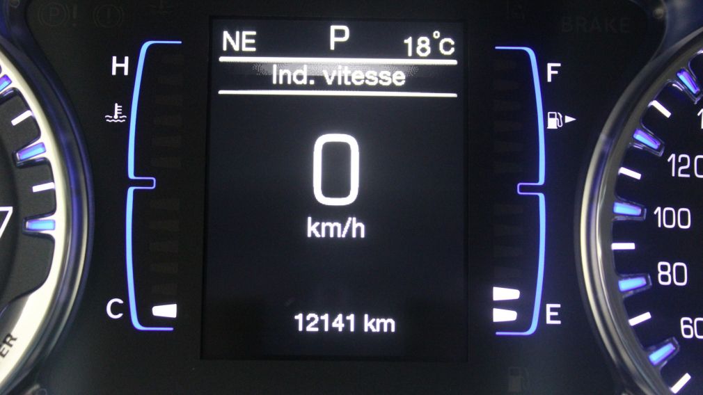 2016 Chrysler 200 LX A/C Gr-Électrique Mags Bluetooth #15