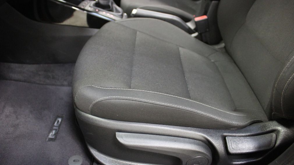 2018 Kia Rio 5 EX Hatchback Mags Toit-Ouvrant Bluetooth #24