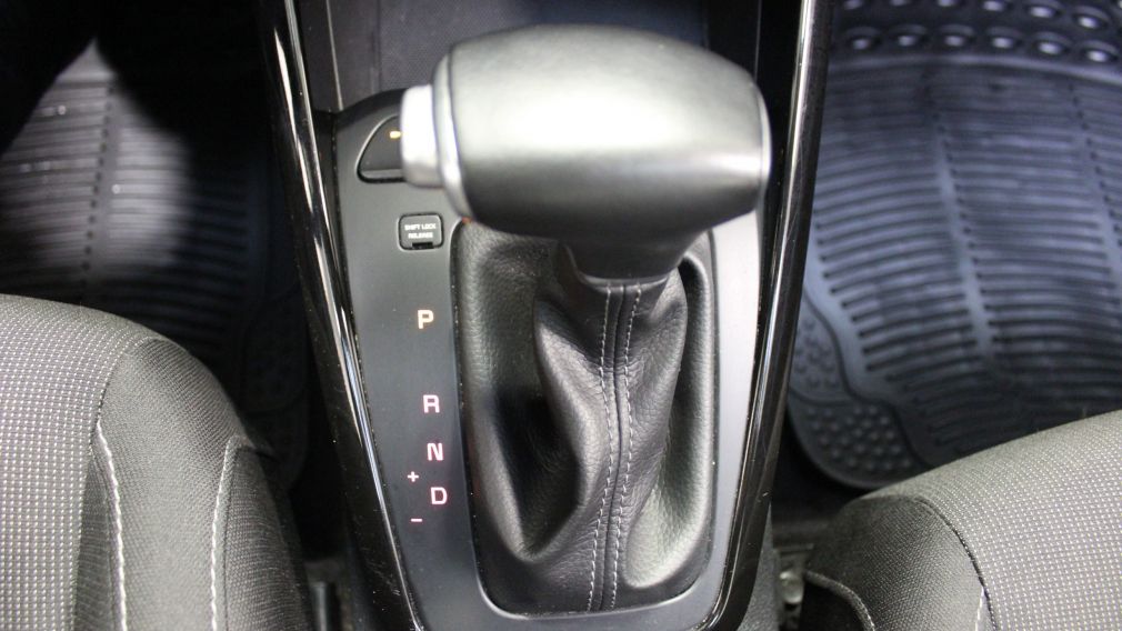 2018 Kia Rio 5 EX Hatchback Mags Toit-Ouvrant Bluetooth #16