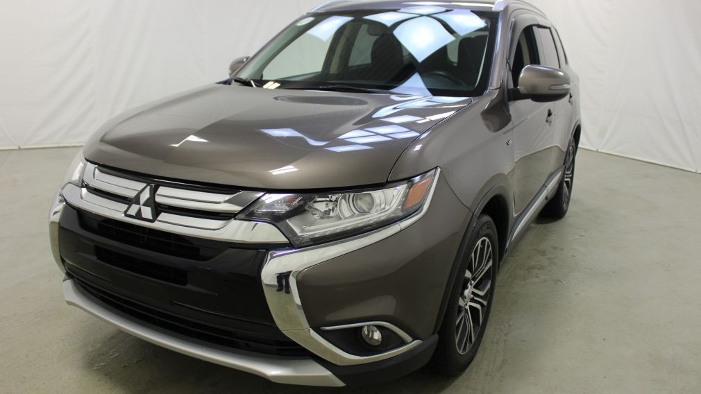 2017 Mitsubishi Outlander SE Awd  Mags Caméra Toit-Ouvrant Bluetooth #3