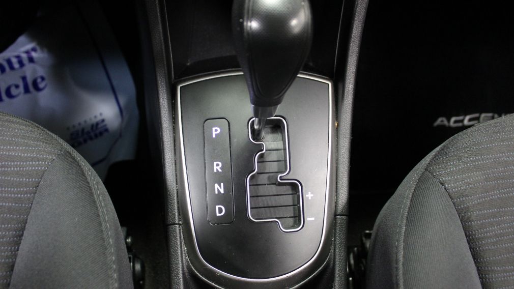 2015 Hyundai Accent LE Hatchback Air-Climatisé Lecteur CD #11