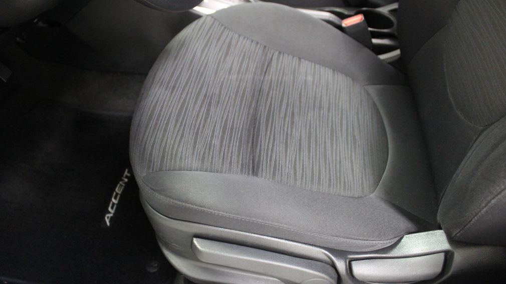 2015 Hyundai Accent LE Hatchback Air-Climatisé Lecteur CD #18