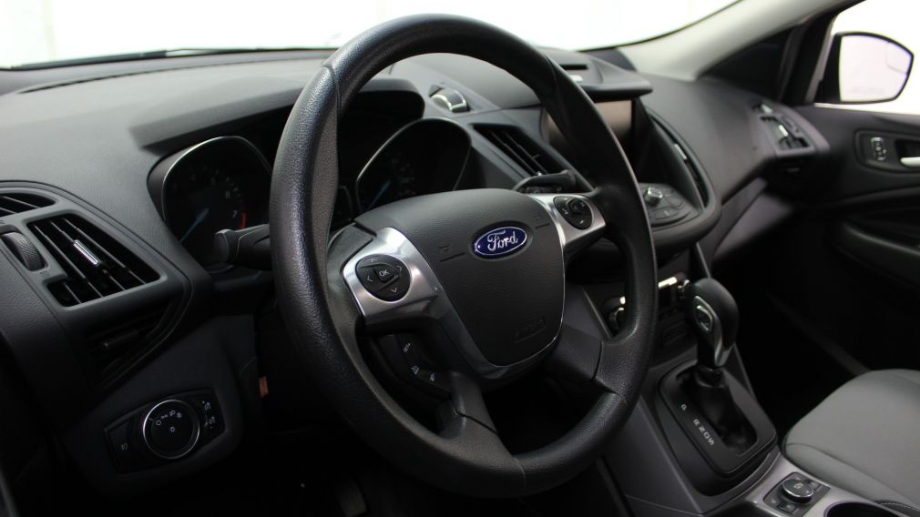 2015 Ford Escape SE AWD #24