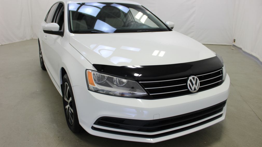 2016 Volkswagen Jetta Comfortline #0