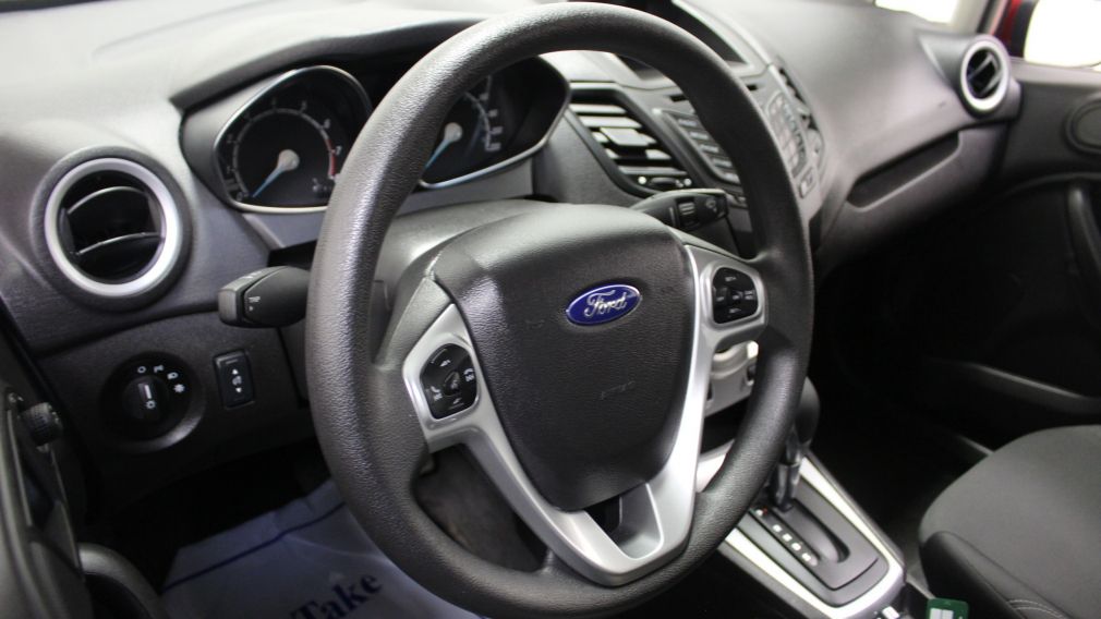 2017 Ford Fiesta SE #24