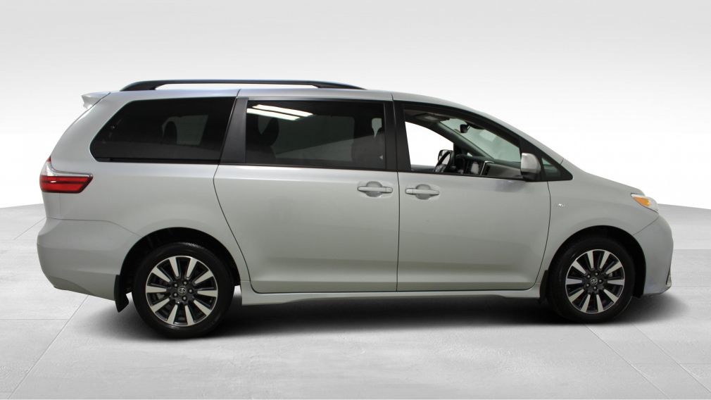 2019 Toyota Sienna LE AWD #8